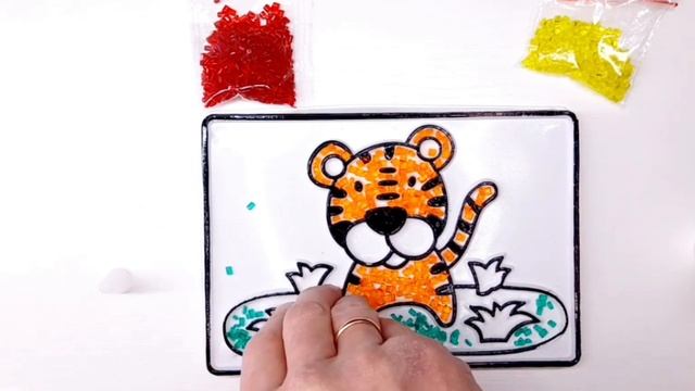 Draw beads on the plasmas,рисуем бисером на пластмасе смотреть онлайн