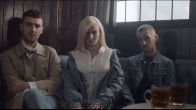 Clean Bandit - Rockabye (De Fesc remix) смотреть онлайн