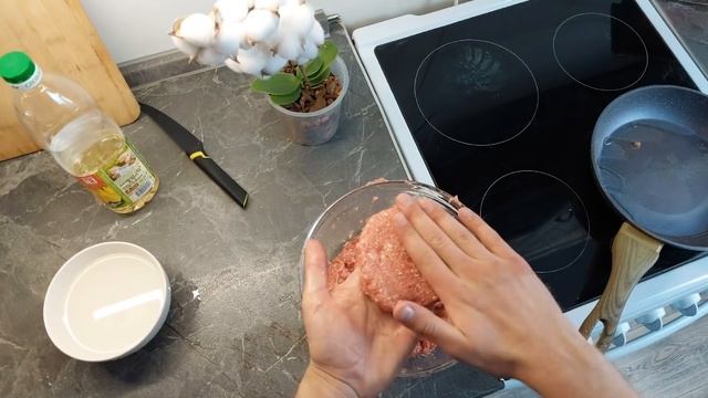 Учусь Готовить Бургеры За 24 Часа (КАК В МАКДОНАЛЬДСЕ) смотреть онлайн