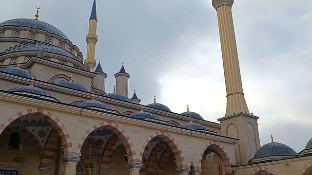 Путешествие по трем республикам Кавказа. Грозный сердце Чечни. смотреть онлайн