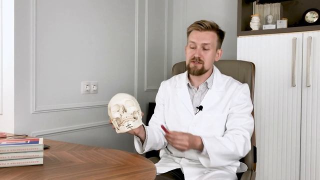 Удар СВЕРХУ в челюсть (Оверхенд): Травмы, последствия смотреть онлайн