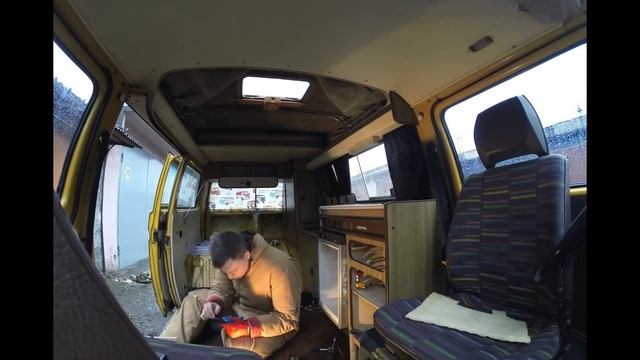 Разбор салона VW T3 Westfalia Joker смотреть онлайн