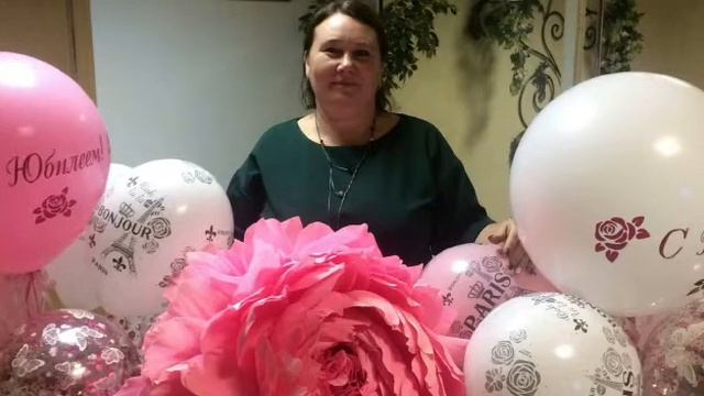 08. Поздравление классному руководителю Кудрявцевой Анжеле Петровне от 9"В" класса смотреть онлайн