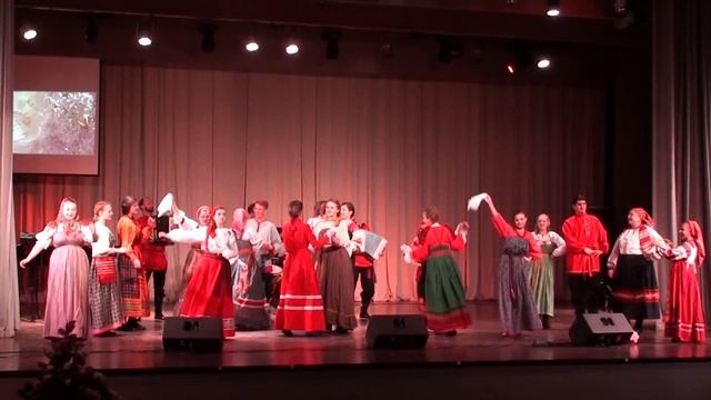 В лесу канарейка - плясовая Тульской обл. смотреть онлайн