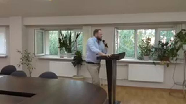 Встреча главы управы Метрогородок Довбни М В с населением 01 08 2018 смотреть онлайн