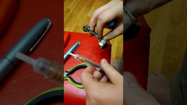 Как достать ампулу с инсулином из одноразовой шприц-ручки Хумалог смотреть онлайн