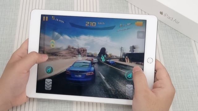 Trên tay iPad Air 2 Cellular phiên bản màu vàng | www.thegioididong.com смотреть онлайн