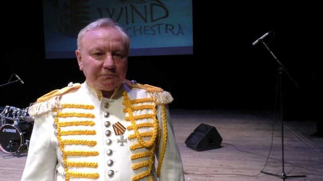 Анатолий Зубарев главный дирижер Ярославского муниципального духового оркестра смотреть онлайн