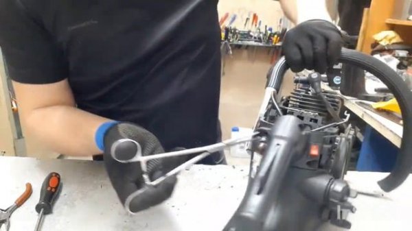 Бензопила Партнер 350S, 340S не запускается ,не качает бензин  оснавная причина, замена патрубка