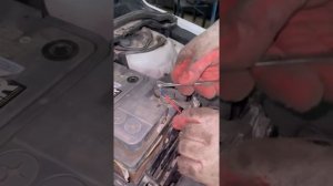 Форд Фокус. - Демонтаж газового оборудования.