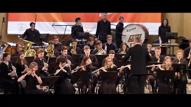 М. Кюсс. Марш «Привет Республике» смотреть онлайн