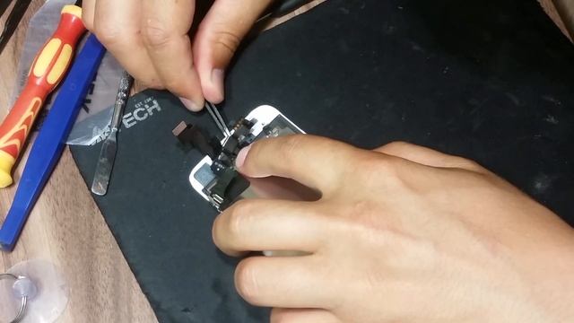 Замена дисплея айфон 5s (iPhone 5s) смотреть онлайн