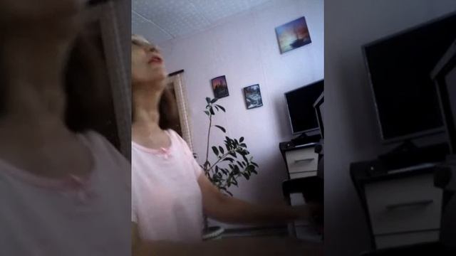 Музыка Инны Буниной на стихи Татьяны Лавровой, , ВЫБИРАЮ НОВЫЙ МИР НА ЖИТЕЛЬСТВО " исп.Инна Бунина смотреть онлайн