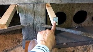 ПРОСТАЯ ПОИЛКА ДЛЯ КУР ? Как легко сделать своими руками из подручных материалов ?