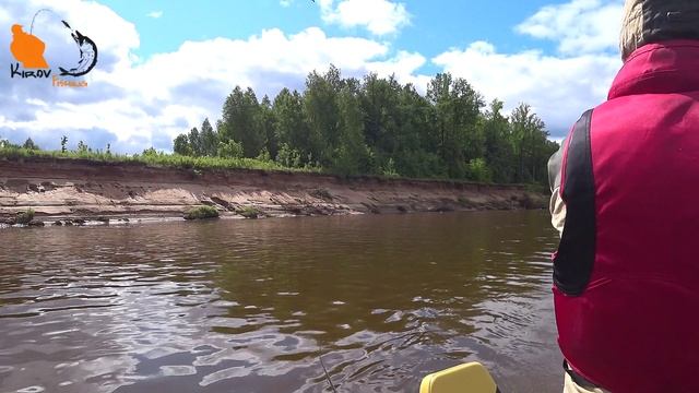 Открытие водно моторного спиннингового сезона. Рыбалка с лодки. Ловля судака на Вятке смотреть онлайн