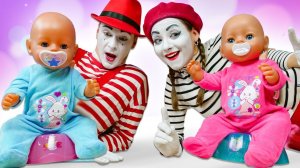 Весёлые игры - Куклы БЕБИ БОН учатся делиться! - Детские мультики онлайн. Видео игрушки Baby Born