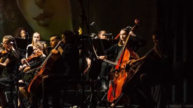 КОНТРАБАС смотреть онлайн