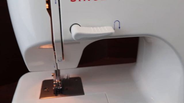 SINGER 8280 Prelude Home Table Sewing Machine смотреть онлайн