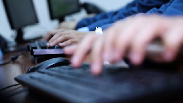 E-GOV - Электронное Правительство смотреть онлайн