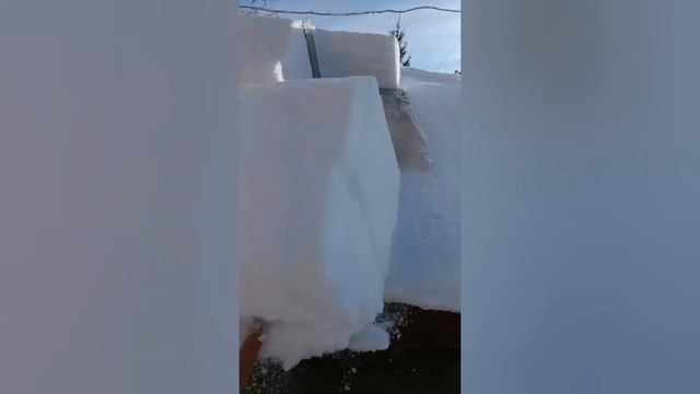 Снегорез для очистки снега с крыши. скребок для снега. смотреть онлайн