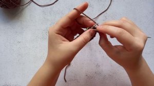 Чепчик от угла к углу/ бесшовный чепчик спицами