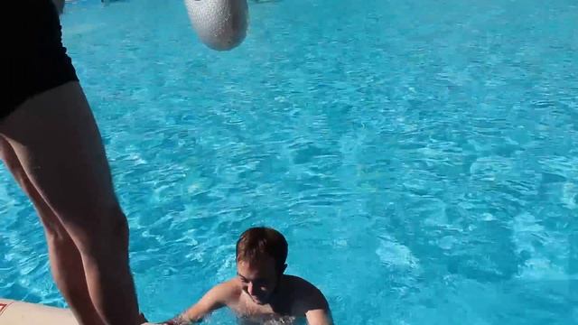 Как правильно надевать шапочку для плавания смотреть онлайн