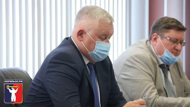 И.о. Главы города Норильска Николай Тимофеев провел рабочее совещание смотреть онлайн