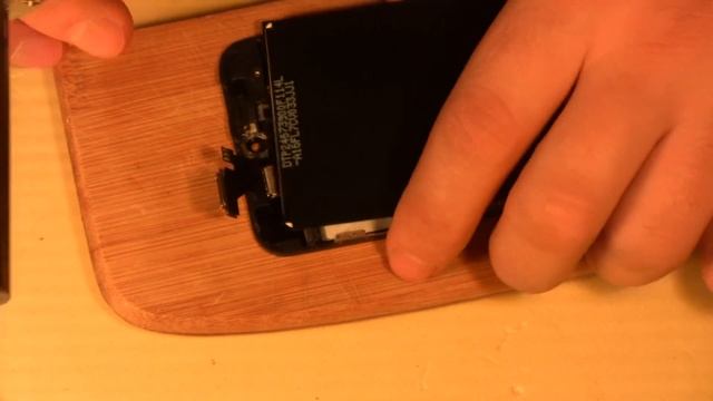 ЗАЛИТЫЙ ДИСПЛЕЙ НА АЙФОН 5 (КАК ИСПРАВИТЬ)