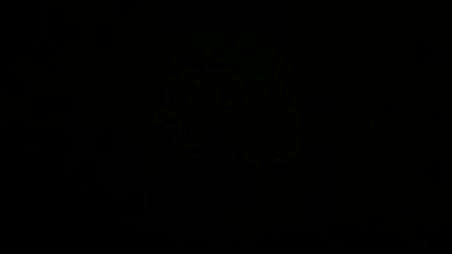 Я решил узнать что будем с пластеином если его подожгут более 100 спичек смотреть онлайн