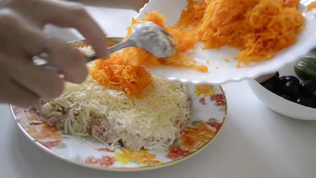 САЛАТ ТИГРЕНОК НА НОВЫЙ ГОД 2022 САМЫЙ ВКУСНЫЙ САЛАТ смотреть онлайн