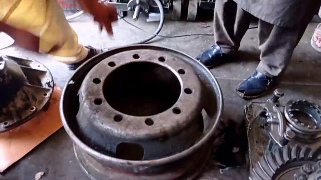 Restoration Truck differential Gear||How To Repair truck differential Gear|| смотреть онлайн