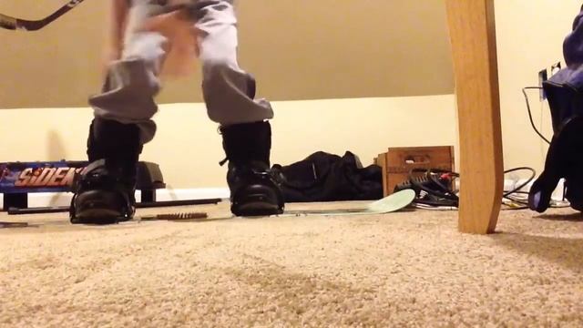 Snowboarding in the HOUSE!!! смотреть онлайн