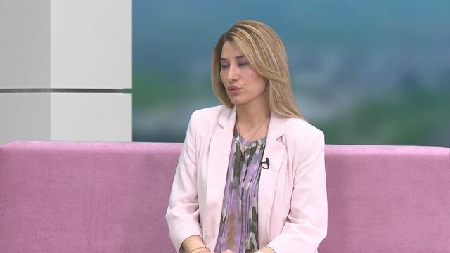Как распознать опасные родинки? О меланоме рассказала онколог-дерматолог Адина Ахматова смотреть онлайн