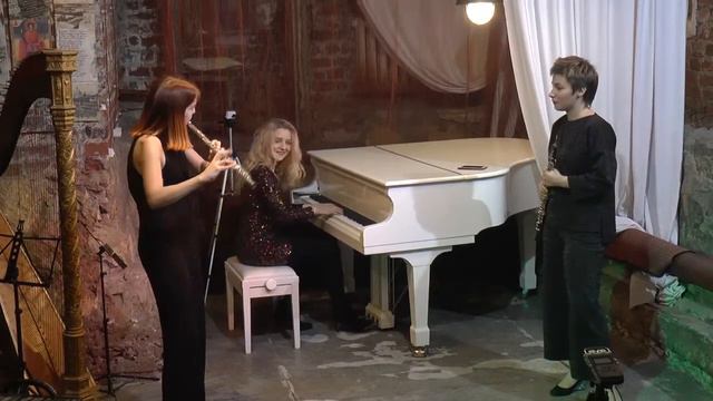 Leonard Cohen"Аллилуйя"Трио «Miracle». Музыкальнотворческий вечер в Доме поэтов КИКА. смотреть онлайн