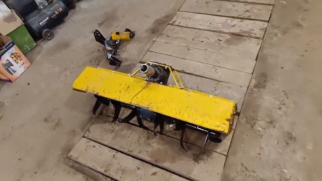 Обзор фрезы ФР-00700-Б Сморгонского агрегатного завода к минитрактору МТЗ. смотреть онлайн