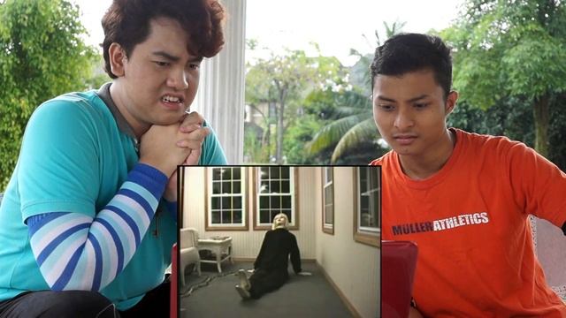 'I Feel Fantastic' | Reacting To Cringeworthy Creepies #2 смотреть онлайн
