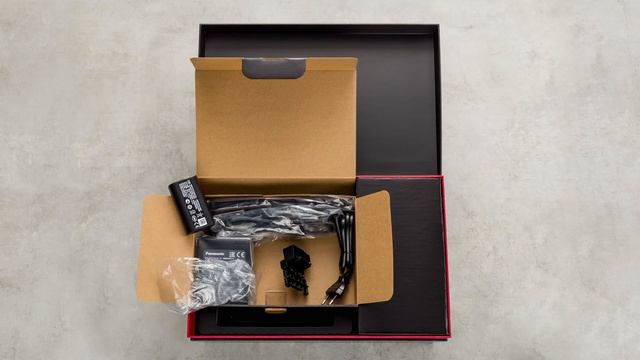 Распаковка Panasonic Lumix DC-S1RM смотреть онлайн