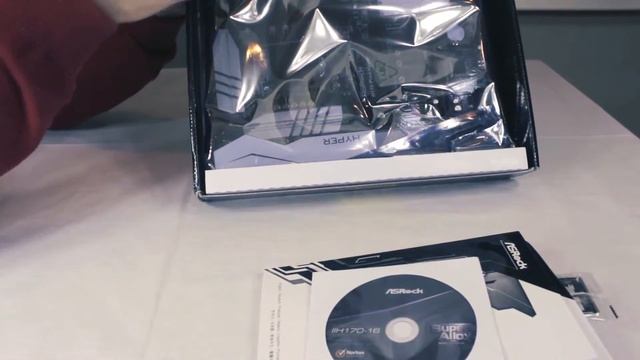 ASrock h170 pro4/hyper - Распаковка материнской платы смотреть онлайн