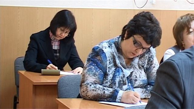 Прием по личным вопросам Главой Новоаннинского района Николаем Моисеевым. смотреть онлайн