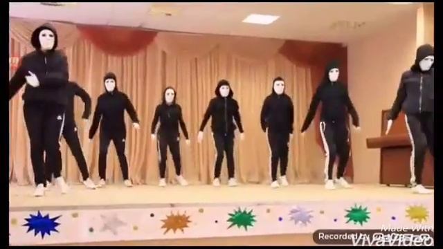 Школа Танцы Деспасито/50-лайк Смело Басу ды Аямаңдар смотреть онлайн