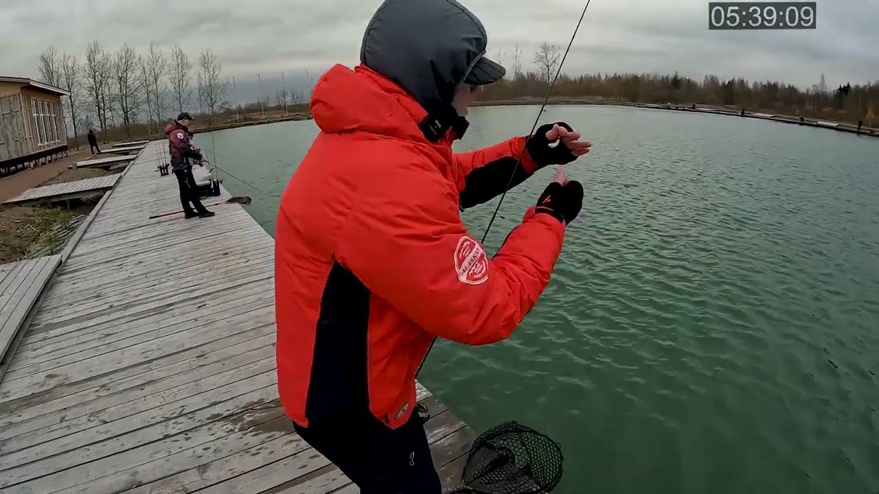 Активно ловим форель на силикон. Как правильно подобрать вес головки. Борьба до последней минуты. смотреть онлайн