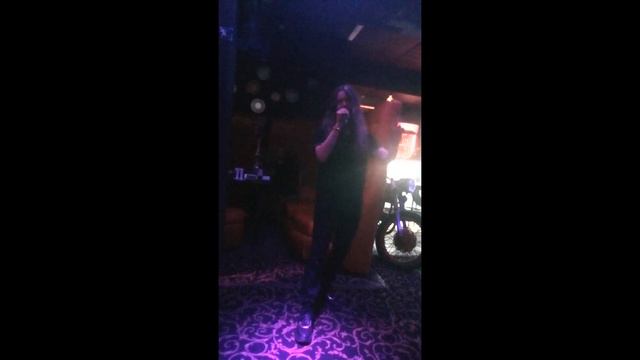 Длинноволосый 43-летний тенор мужчина-Я люблю тебя сДо#2 как всегда! смотреть онлайн