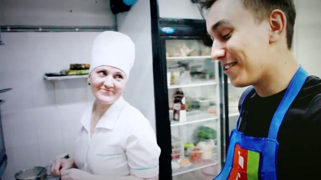 COOKING: готовим блинчики ДВОЙНОЙ СЫТОСТИ! смотреть онлайн