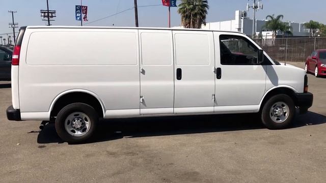 2017 Chevrolet Express Cargo 2500 - Our Perspective смотреть онлайн