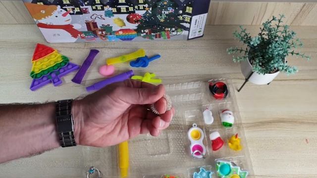 Fidget Toys Advent Calendar 2021 Unboxing | The Best Christmas Advent Calendar In 2021 смотреть онлайн