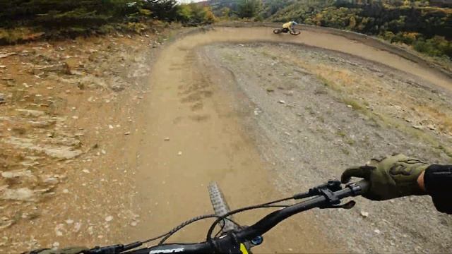 Bikepark Winterberg - Woodpecker + Kyrhill - Herbst 2022 смотреть онлайн