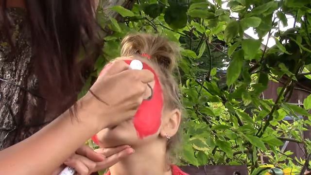 детский макияж - энгри бердс. a children's make-up - Angry Berd. смотреть онлайн