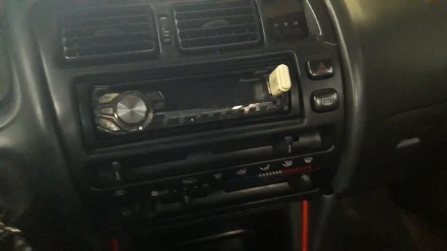 Toyota Corolla 1.3 XE İnceleme смотреть онлайн