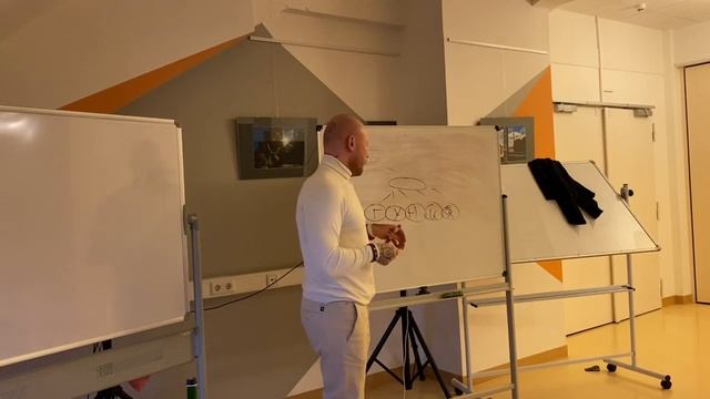 Как Стать Счастливым Человеком и Обрести Гармонию в Жизни! Тренинг "Пластилиновое Счастье" смотреть онлайн
