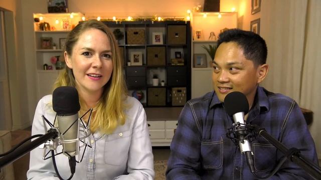 E04: 10 Games We Love to Play at the Dinner Table смотреть онлайн